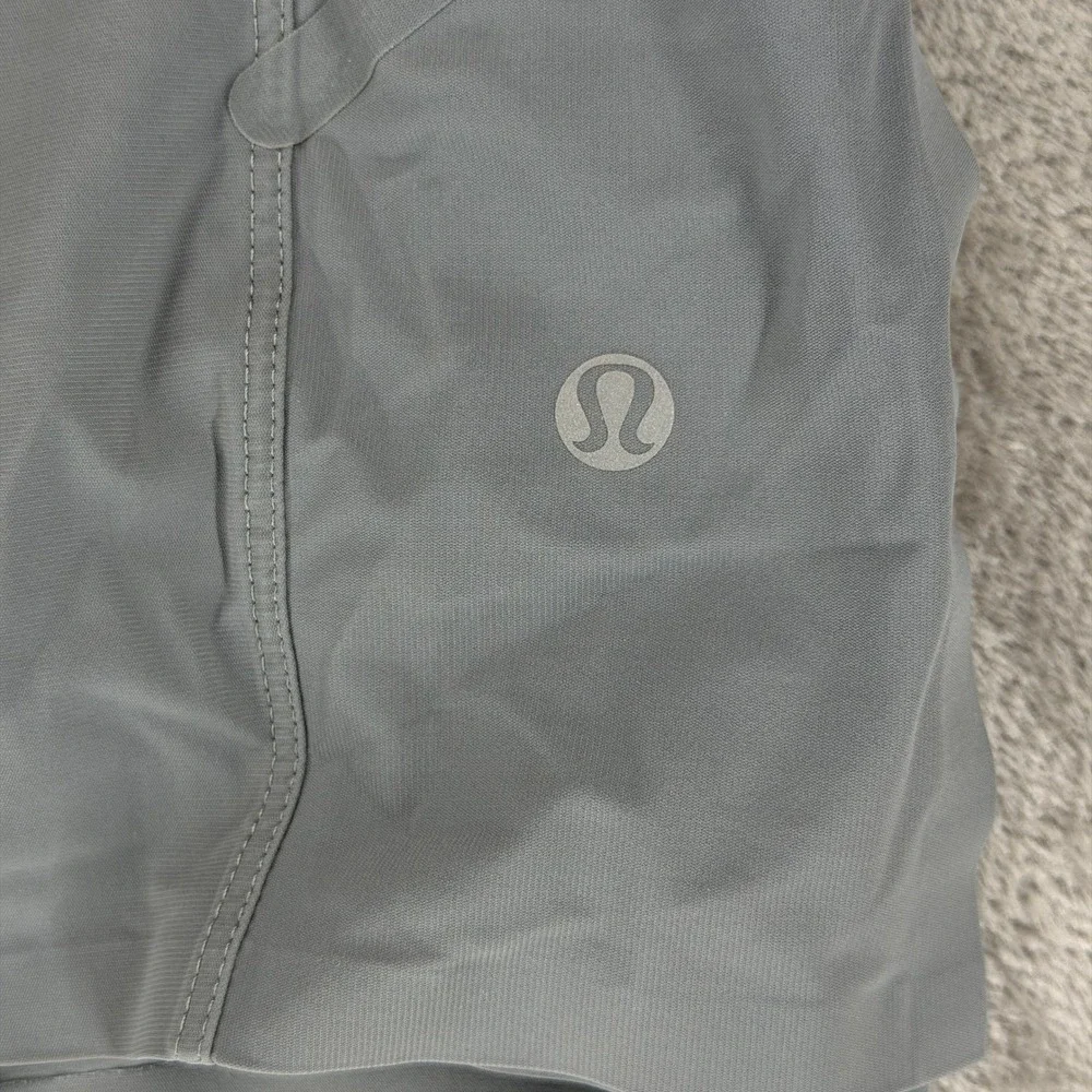 Lululemon Mens Gray Athletic Training Running Shorts Zipper Pocket Size Medium